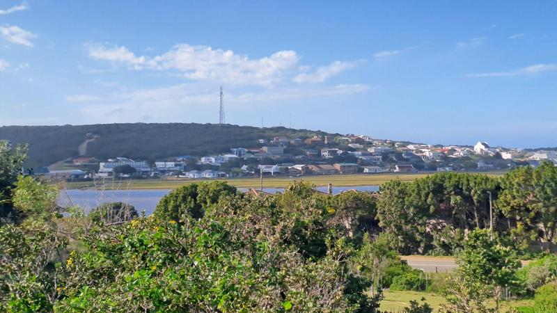 4 Bedroom Property for Sale in Stilbaai Wes Western Cape